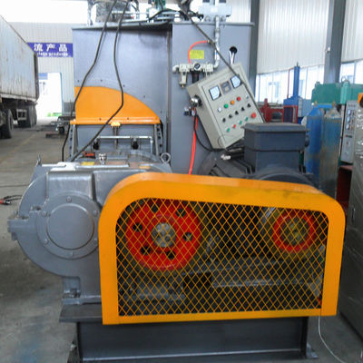 La máquina de goma 75l de la amasadora del rotor de dos alas modificó ángulo inclinable del color para requisitos particulares 140°