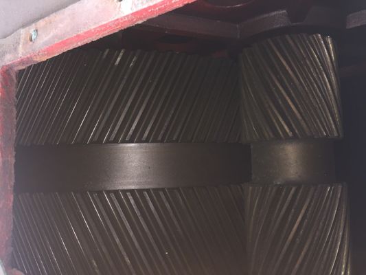 Verwendet/übergeben Sie Rolle zwei mischende Mühlgummimaschine XK-660 NEUES an zweiter Stelle 90%