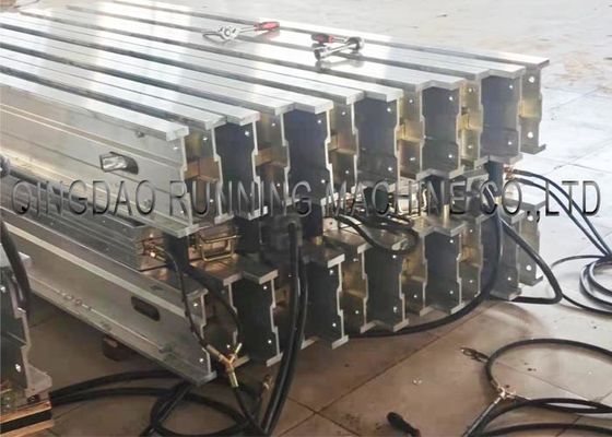 RubberTransportband het Vulcaniseren Machine 1200mm * 830mm het Verwarmen Drukcilindergrootte